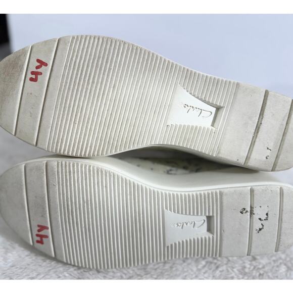 Clarks Collection Floral Leather Slip-on Size 10 Womens Casual Zip Loafer - Picture 5 of 6